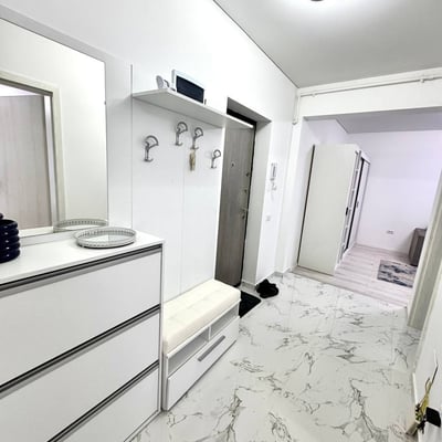 Vermietung einer gemütlichen 2-Zimmer-Wohnung mit frischer Renovierung, 6. Bezirk, Chiajna, Bukarest, Rumänien